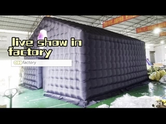 چادر دسکوتي قابل حمل و بازي در حياط بيرون کلاب شبانه